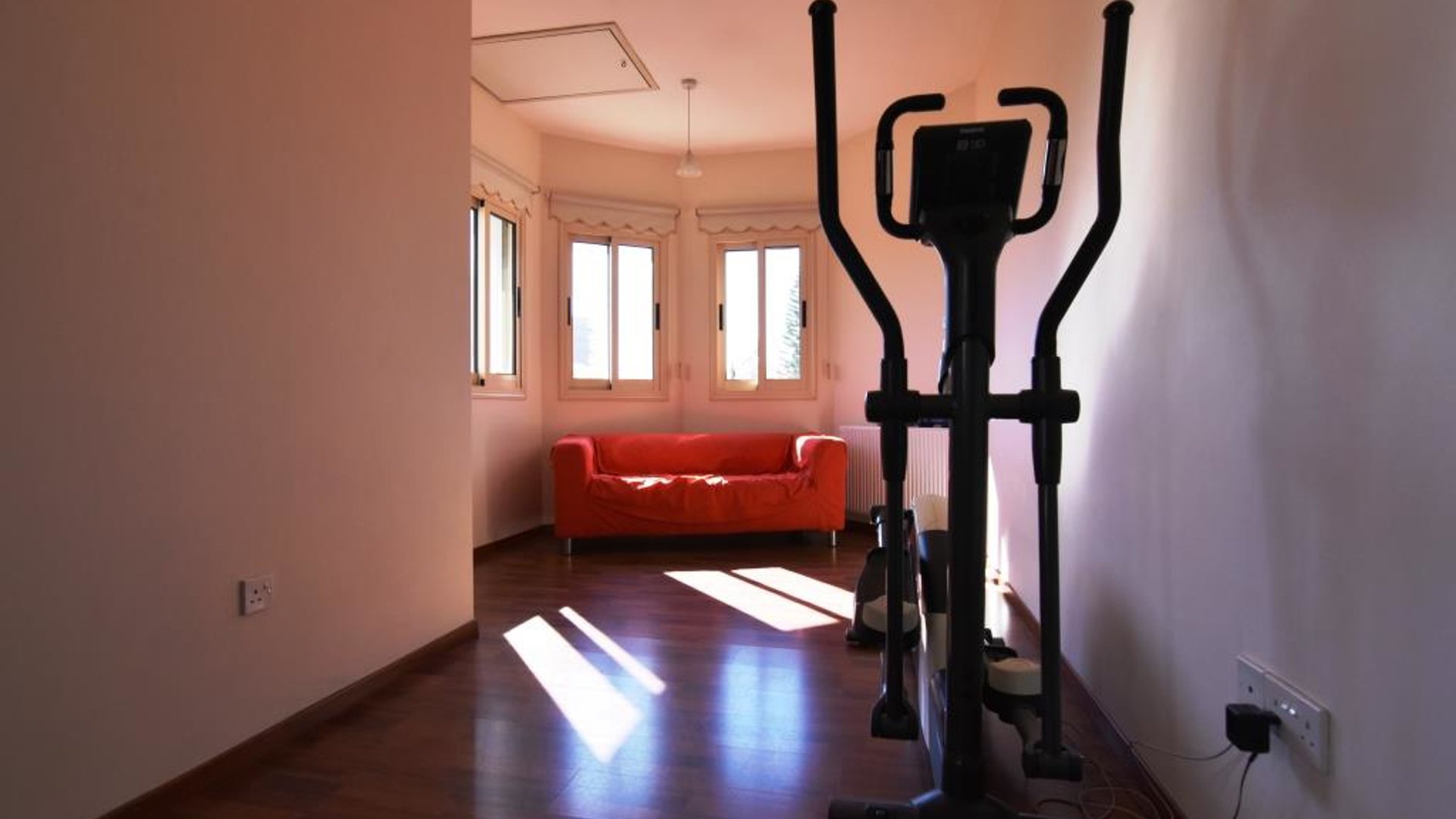 4 bedrooms Villa in Limassol, Cyprus No. 25807