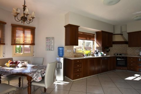 4 bedrooms Villa in Limassol, Cyprus No. 25807