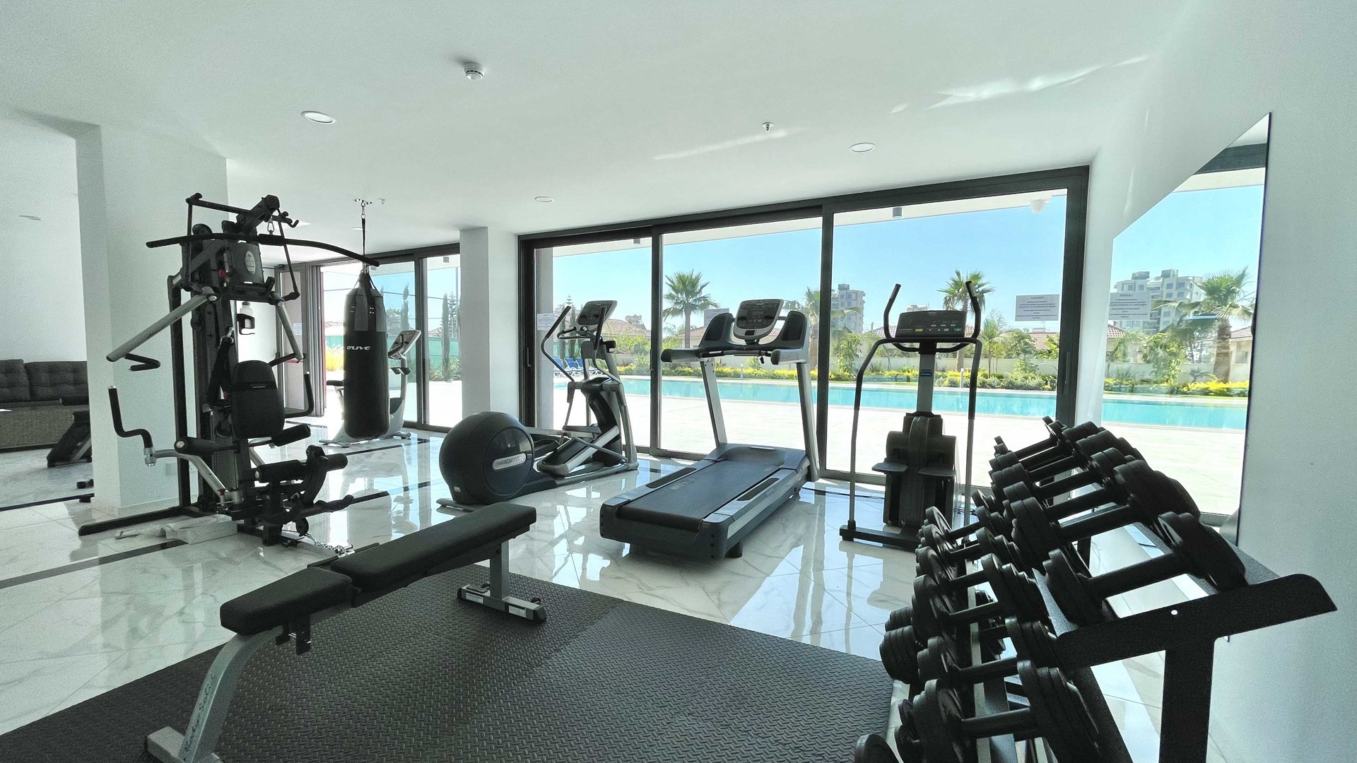 3 chambres Appartement à Mouttagiaka, Limassol, Chypre No. 25808