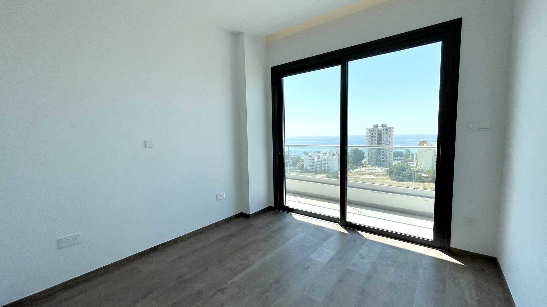 3 chambres Appartement à Mouttagiaka, Limassol, Chypre No. 25808