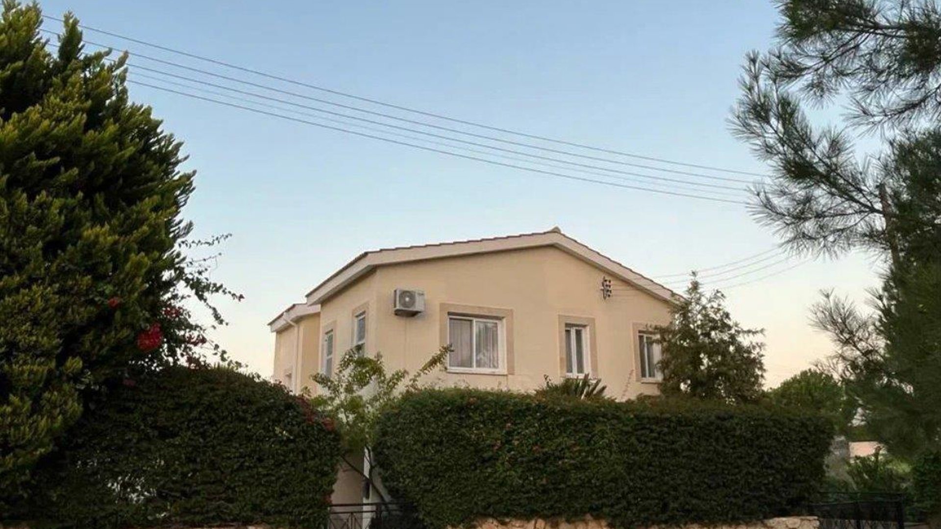 Вилла с 3 спальнями в Полис, Пафос, Кипр № 28558