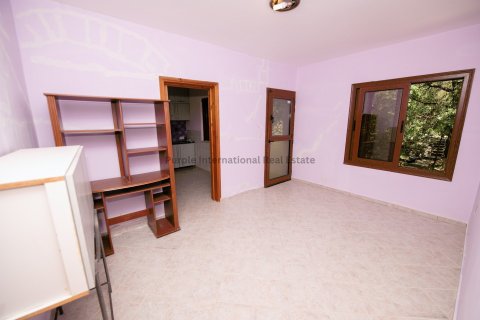 5 bedrooms Villa in Pera Pedi, Limassol,  No. 37715 18