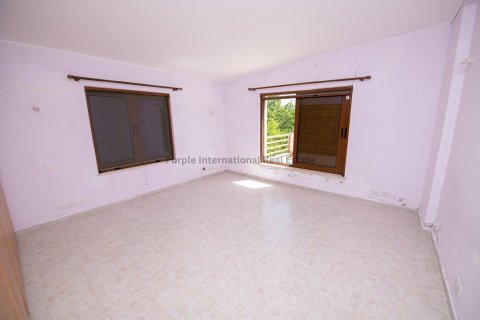 5 bedrooms Villa in Pera Pedi, Limassol,  No. 37715 20