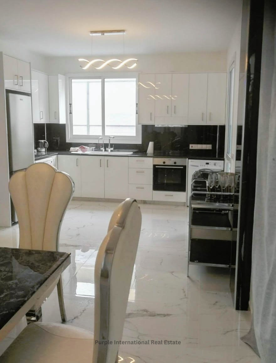 5 chambres Villa à Germasogeia, Limassol, Chypre No. 36426