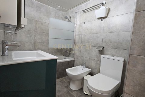 Квартира с 3 спальнями в Агиос Тихонас, Лимасол, № 53662 10