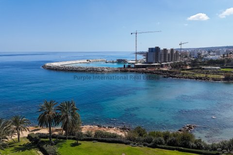 5 bedrooms Villa in Paralimni, Ammochostos,  No. 7610 15