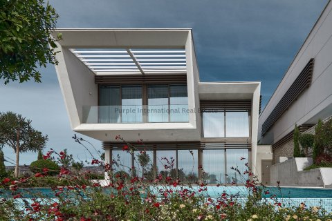 4 bedrooms Villa in Mouttagiaka, Limassol,  No. 39207