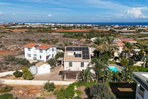 Вилла с 5 спальнями в Паралимни, Аммохостос,  № 39209 29