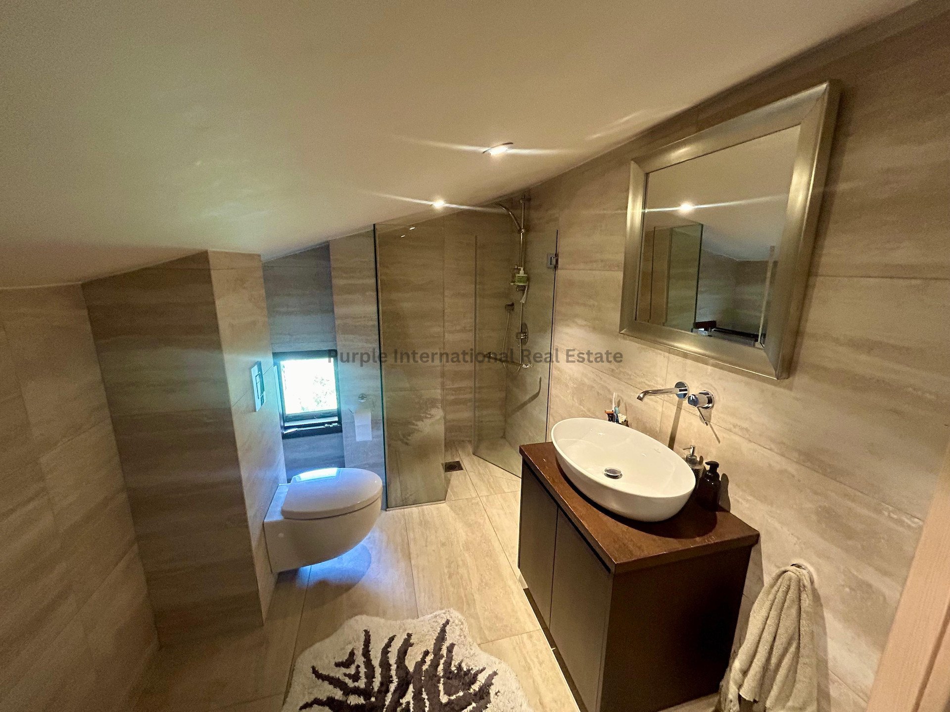 5 bedrooms Villa in Aradippou, Larnaka, Cyprus No. 56510