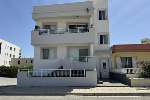 2 bedrooms Apartment in Geroskípou, Paphos,  No. 47771 6
