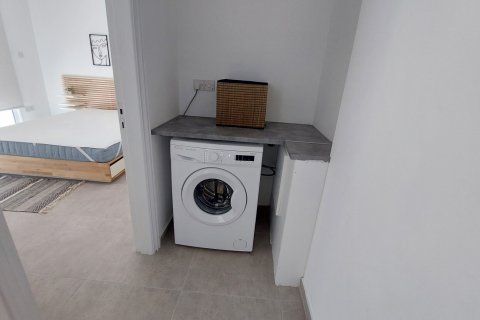 284m2 Commercial property in Kato Paphos, Paphos,  No. 47766 8