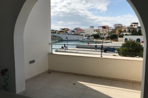 2 bedrooms Apartment in Limassol,  No. 38485 15