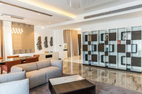 5 dormitorios Apartamento en Limassol,  No. 38486 2