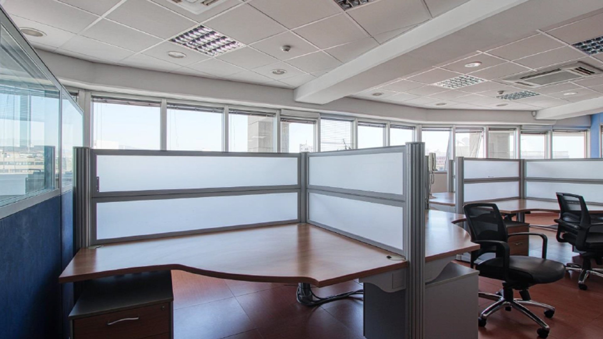 180m2 Office in Limassol, Cyprus No. 27399