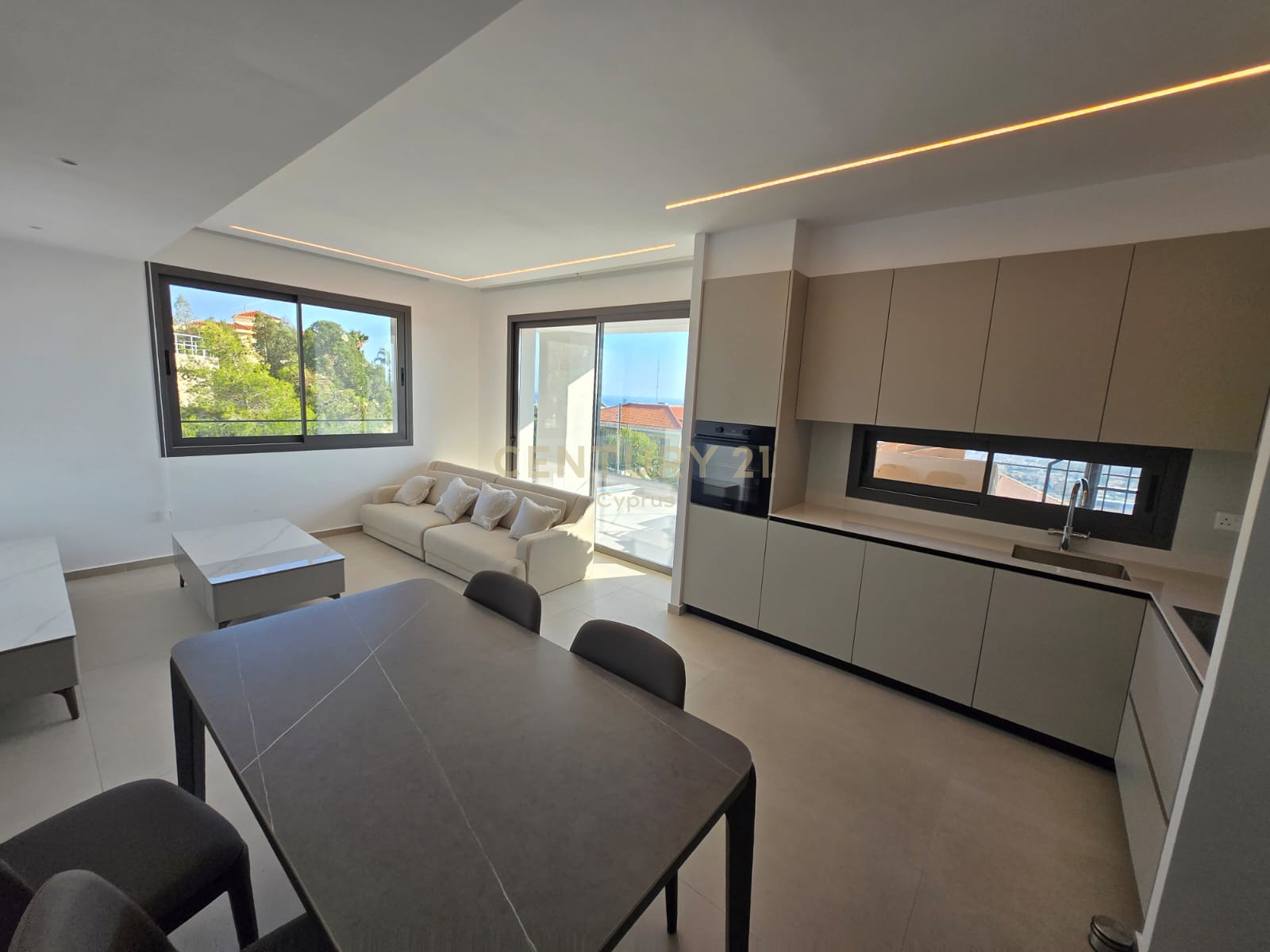 2 bedrooms Building in Limassol, Cyprus No. 56060