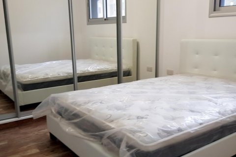 3 bedrooms Apartment in Limassol,  No. 38405 5