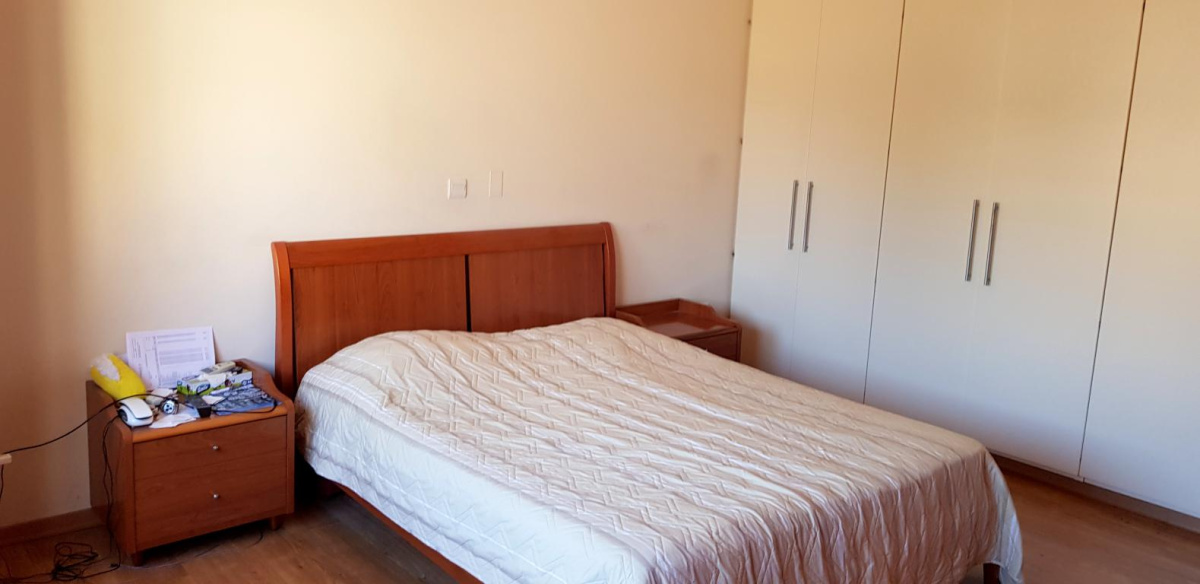 5 bedrooms Villa in Limassol, Cyprus No. 38410