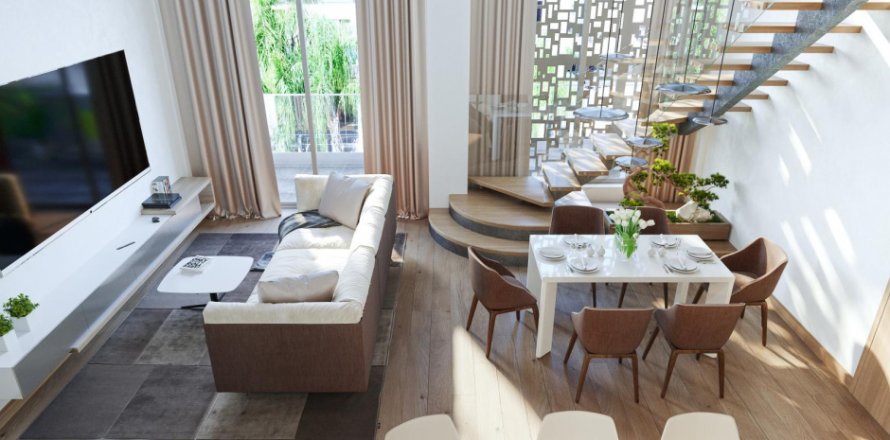 4 bedrooms Apartment in Limassol, No. 38408