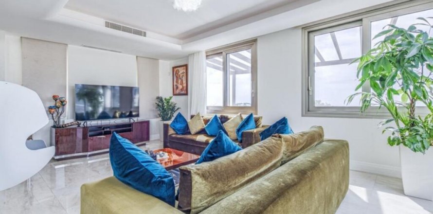 5 chambres Villa à Limassol,  No. 38882