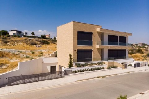 Вилла студия в Лимассол, Лимасол, № 38884