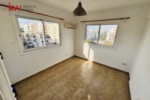 3 bedrooms Apartment in Larnaca, Larnaka,  No. 50022 9