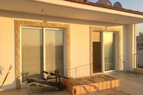 7 bedrooms Villa in Nicosia,  No. 38315 15