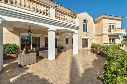 Вилла студия в Лимассол, Лимасол,  № 38317 2