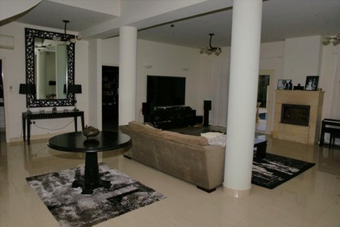 Studio Villa in Limassol,  No. 38318 2