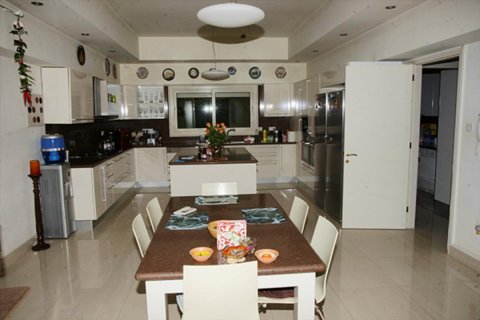 Studio Villa in Limassol,  No. 38318 4