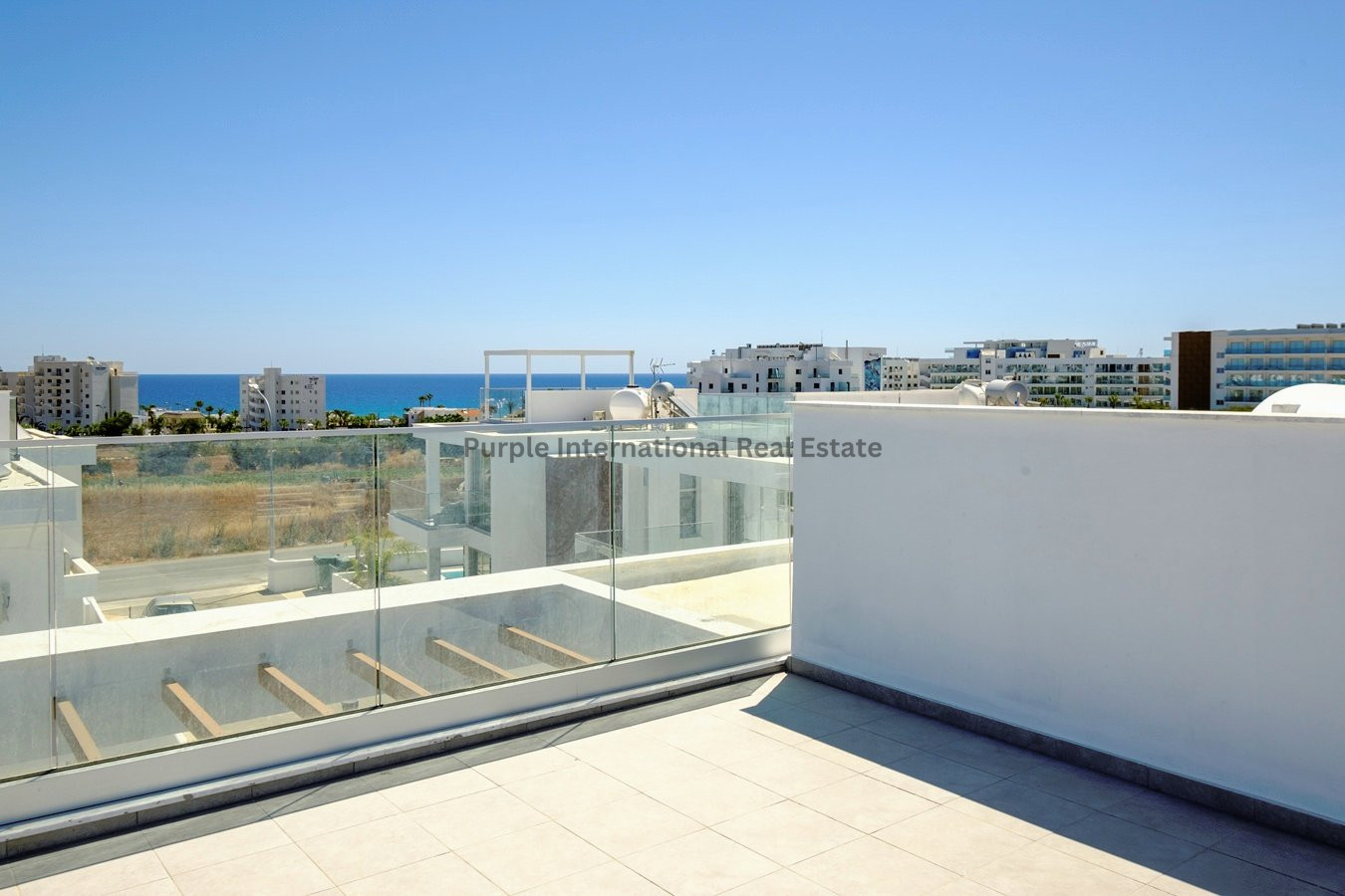 4 bedrooms Villa in Protaras, Ammochostos, Cyprus No. 7596