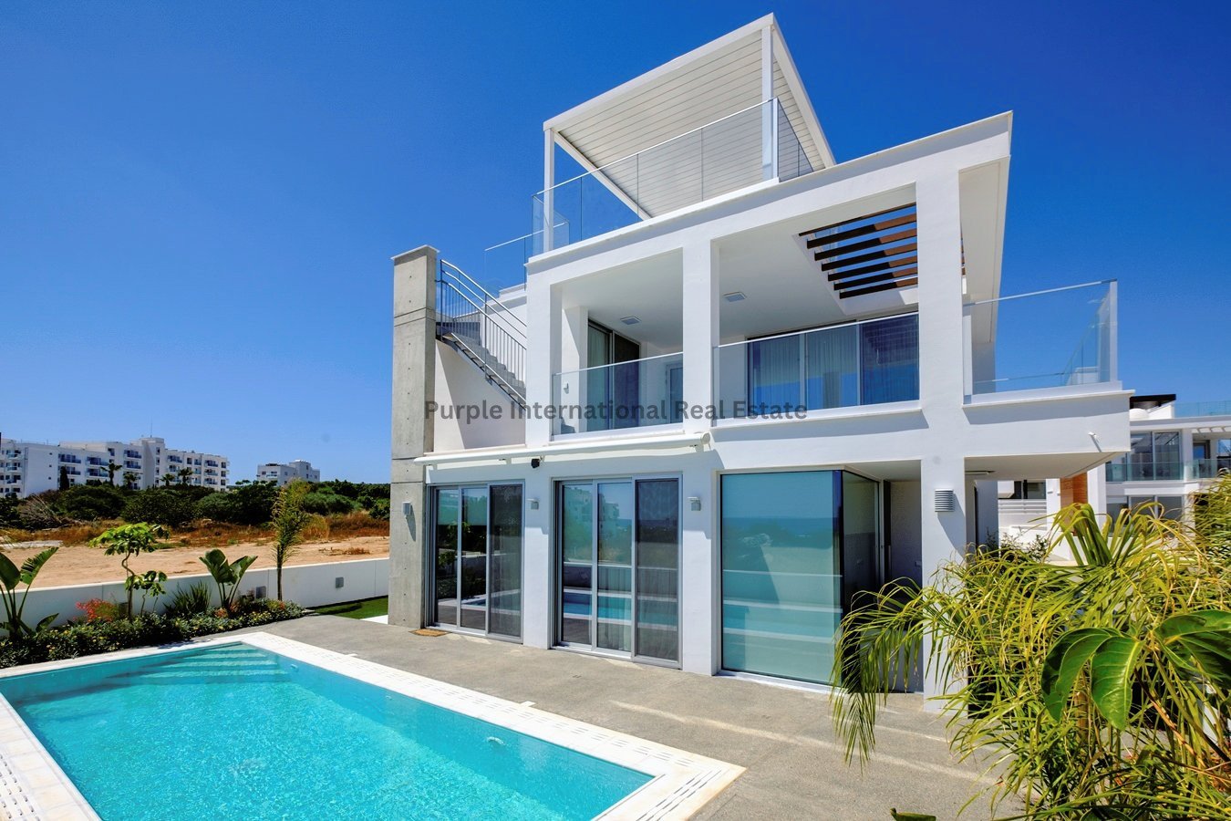 4 bedrooms Villa in Protaras, Ammochostos, Cyprus No. 7596