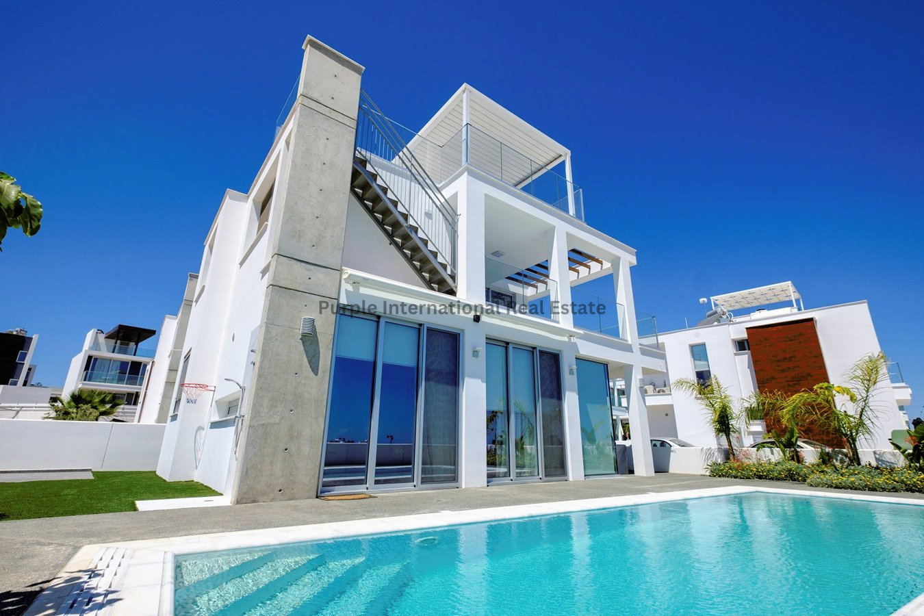 4 bedrooms Villa in Protaras, Ammochostos, Cyprus No. 7596