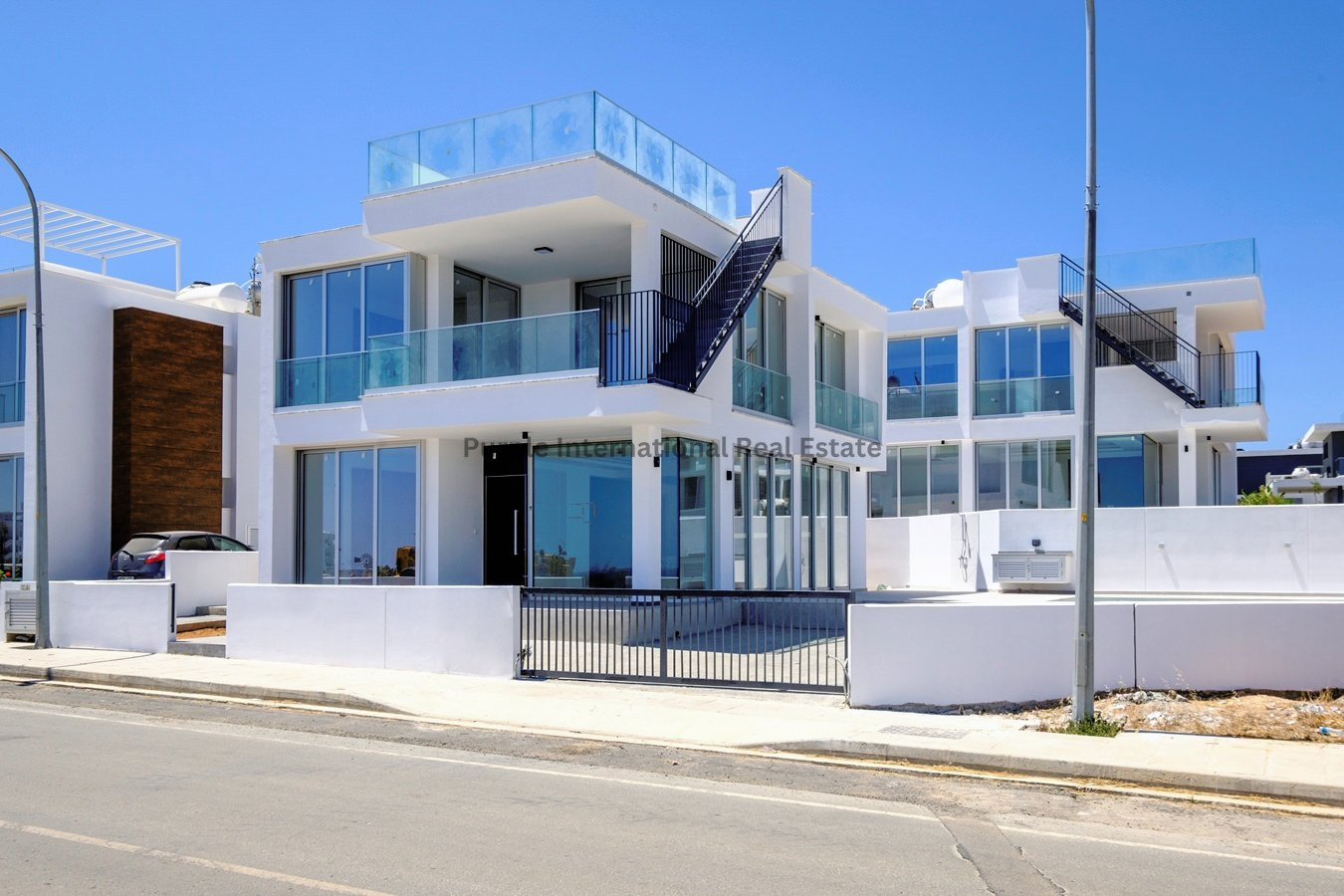 4 bedrooms Villa in Protaras, Ammochostos, Cyprus No. 7596