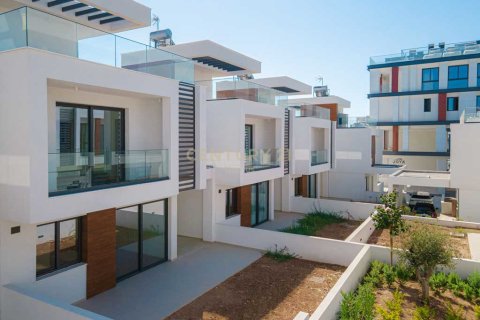 3 dormitorios Villa en Agios Athanasios, Limassol,  No. 55222 17