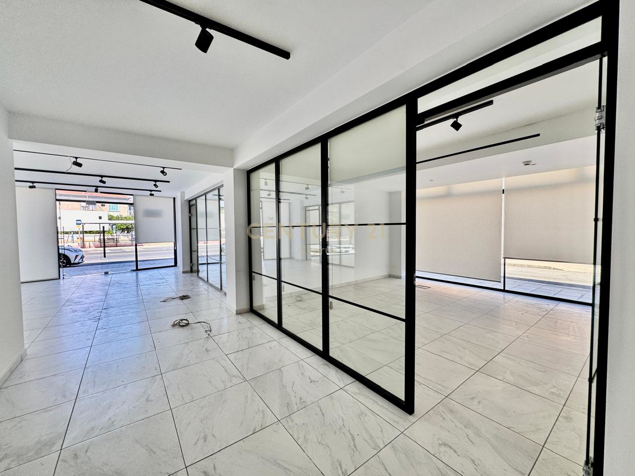 310m2 Bureau à Limassol, Chypre No. 53398