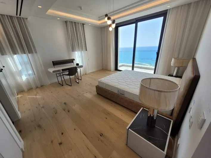 3 bedrooms Apartment in Agios Tychonas, Limassol, Cyprus No. 29560