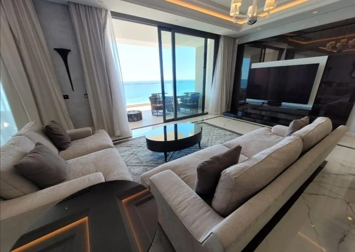 3 bedrooms Apartment in Agios Tychonas, Limassol, Cyprus No. 29560
