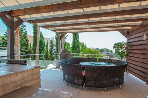 5 bedrooms Villa in Agios Tychonas, Limassol, No. 45471 21