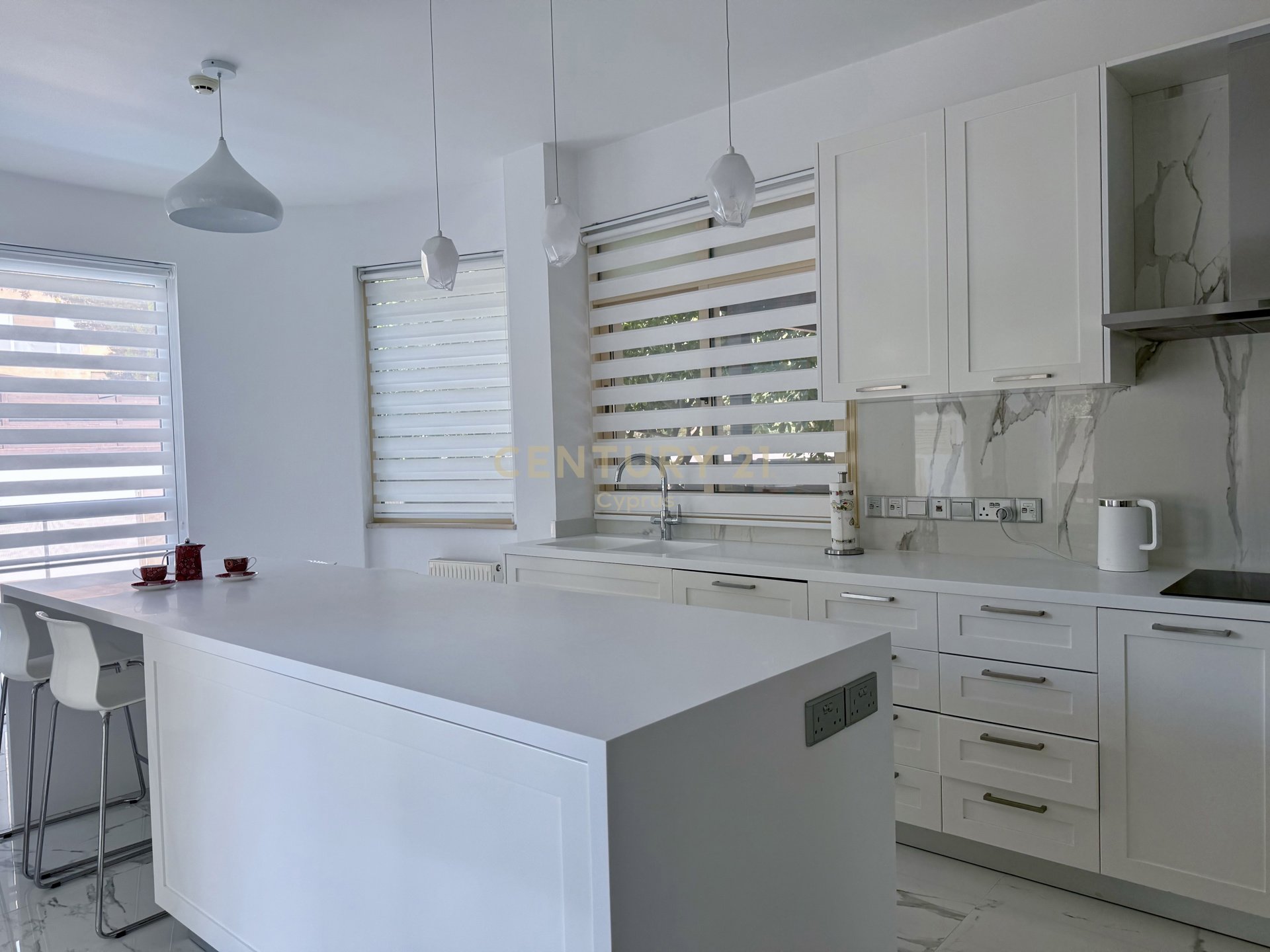 5 chambres Villa à Pyrgos, Limassol, Chypre No. 53927