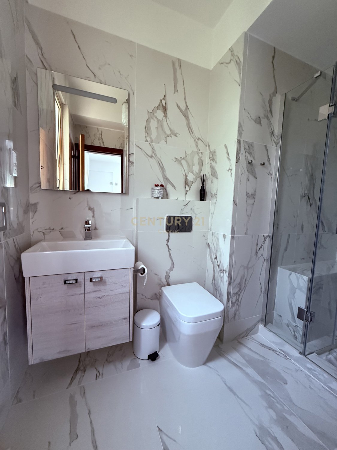 5 chambres Villa à Pyrgos, Limassol, Chypre No. 53927