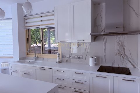 Вилла с 5 спальнями в Пиргос, Лимасол,  № 53927 6
