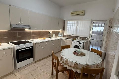 2 bedrooms Townhouse in Larnaca, Larnaka,  No. 39503 5