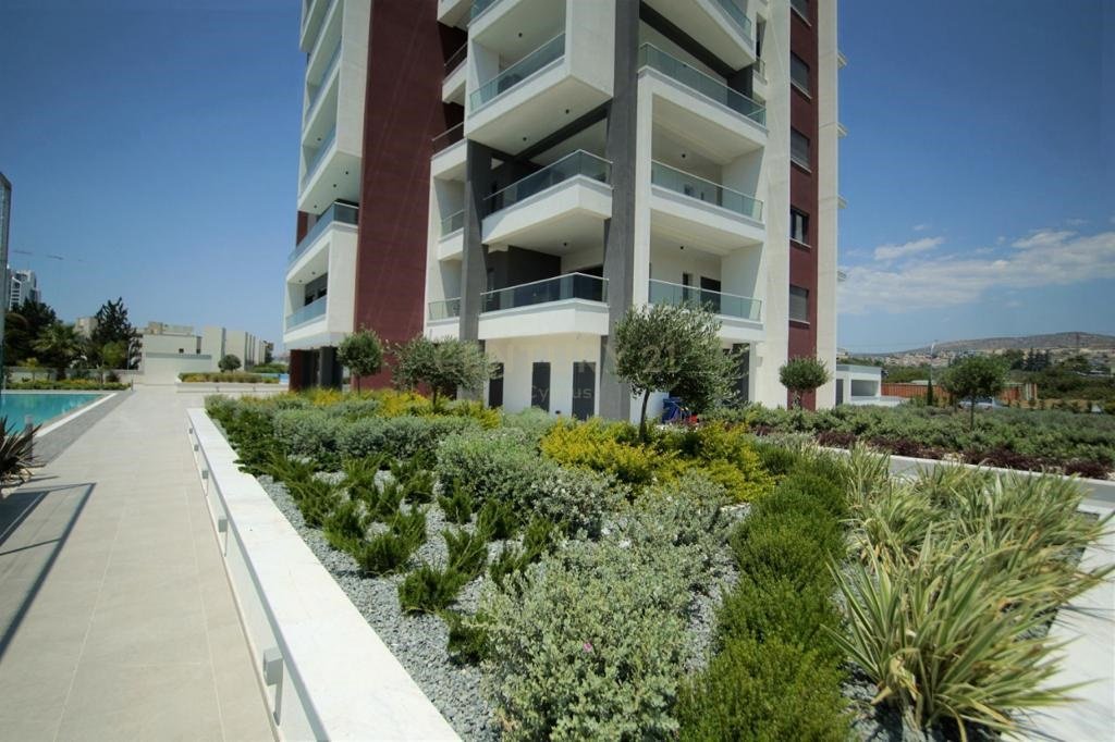2 bedrooms Apartment in Mouttagiaka, Limassol, Cyprus No. 9005