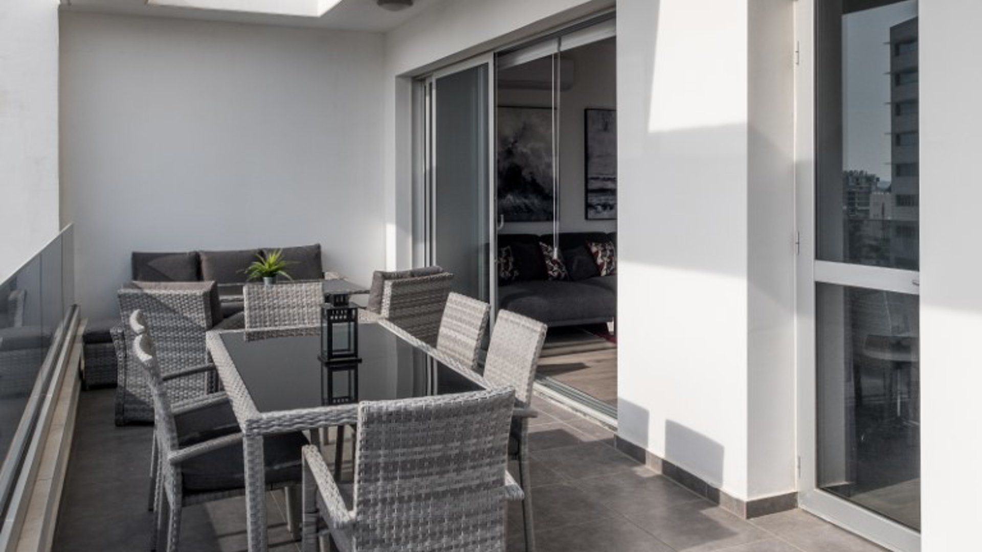 5 bedrooms Penthouse in Larnaca, Larnaka, Cyprus No. 26535