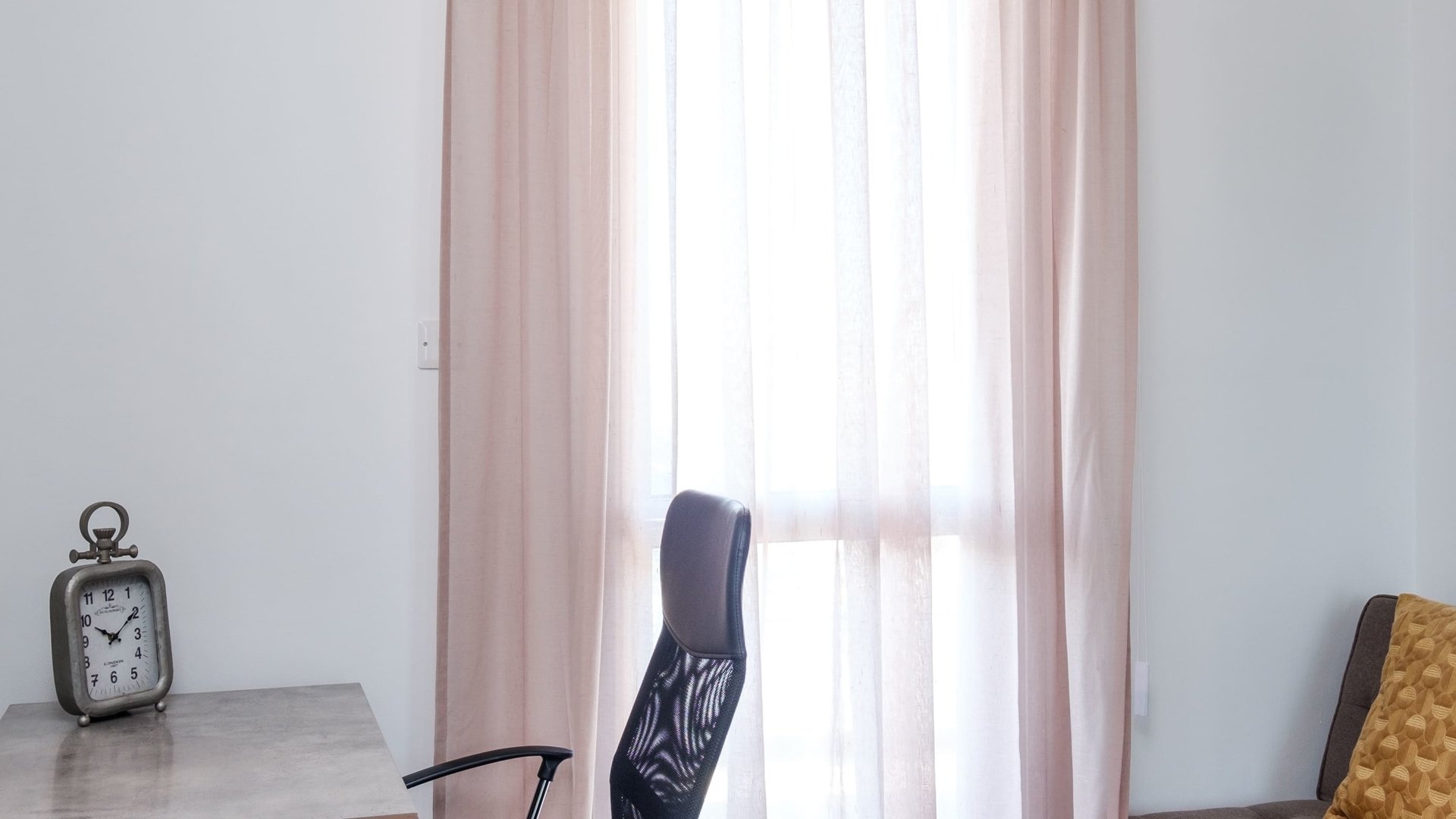 5 bedrooms Penthouse in Larnaca, Larnaka, Cyprus No. 26535