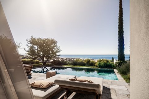 3 bedrooms Villa in Paphos,  No. 39342 4