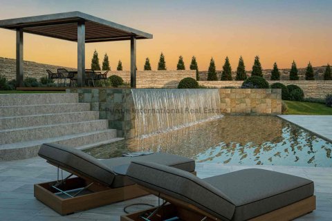 4 bedrooms Villa in Paphos,  No. 39341 14