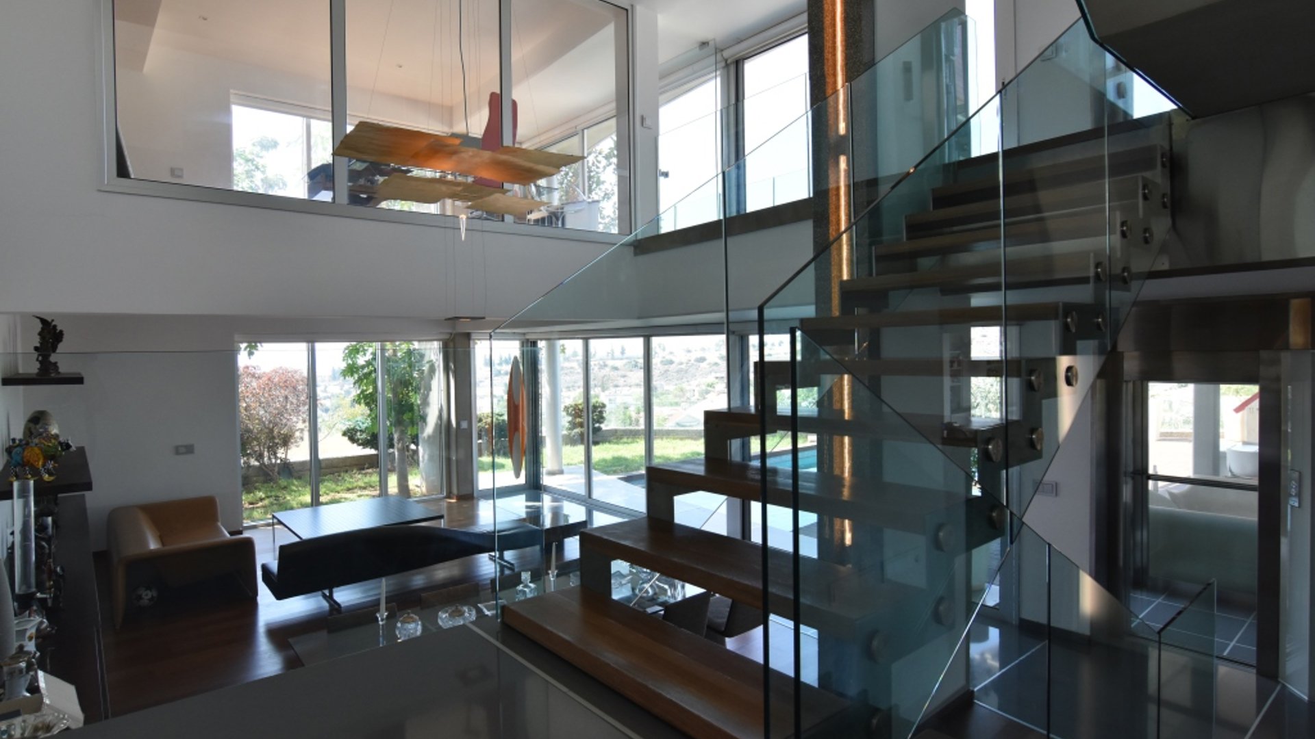 5 bedrooms Villa in Limassol, Cyprus No. 25670