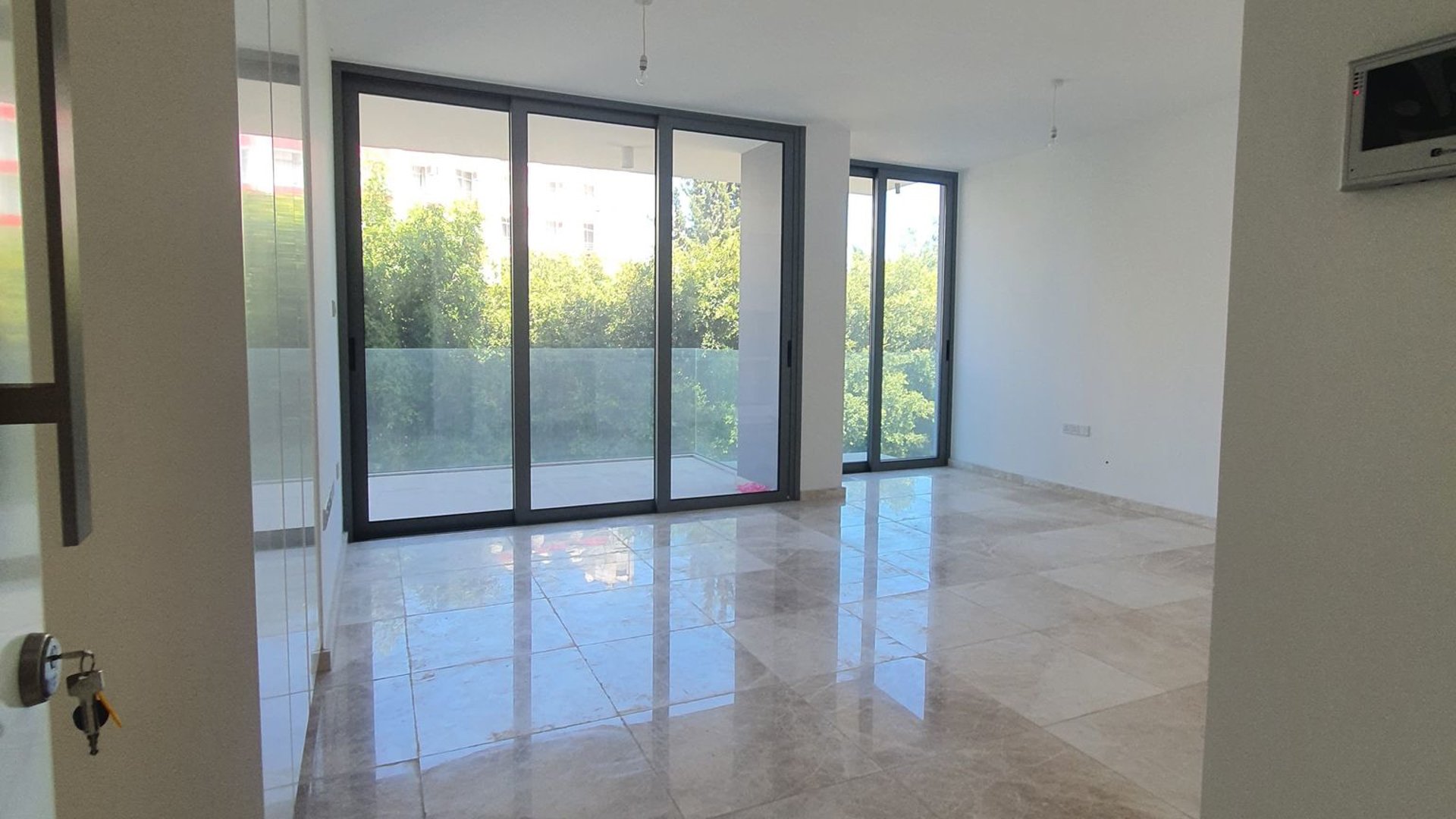 3 bedrooms Penthouse in Neapolis, Limassol, Cyprus No. 25672