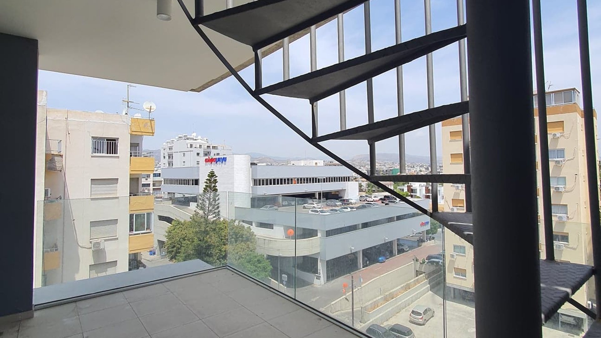 3 bedrooms Penthouse in Neapolis, Limassol, Cyprus No. 25672